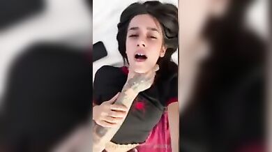 Ragazza italiana si fa scopare da amico asiatico OF