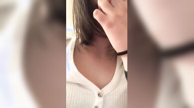 Scopa la sua giovane fidanzata 18 enne in webcam