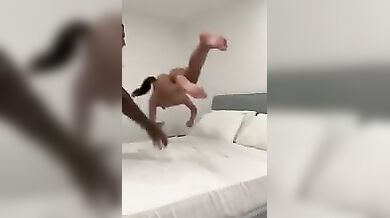 Francesca scopata in piedi da ex tronista Lucas Peracchi