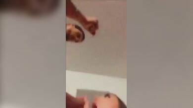 Bocchino giovane fidanzata