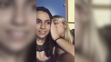 Dove lo hai fatto sborrare dimmi,in bocca? No sulle tette