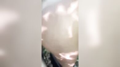 Giulia2001 scopata amatoriale in pubblico