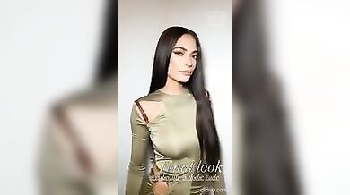 Elodie da cazzo in erezione