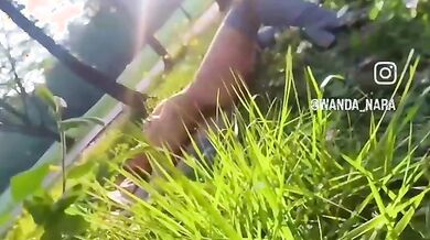 Wanda Nara topless outdoor