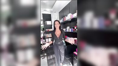 Profumosi un saluto da Margot