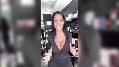 Profumosi un saluto da Margot