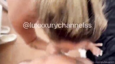 A Giulia piace prendere due cazzi Trio Italiano MMF