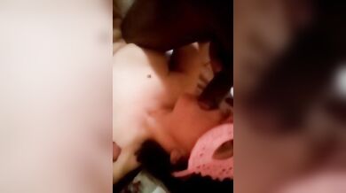 Trio cuckod con moglie con cornuto e black