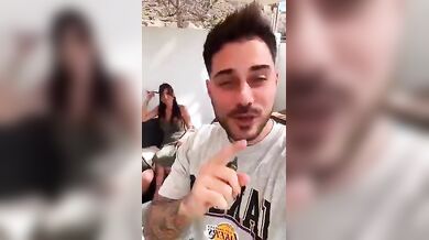 Pompino teen italiana sborrata in faccia