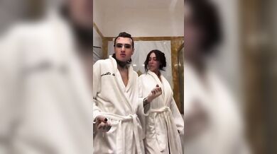 Rosa Chemical e Alex Mucci video hot