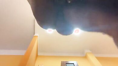 Sara Diamante scopata a Budapest eda grosso cazzo nero