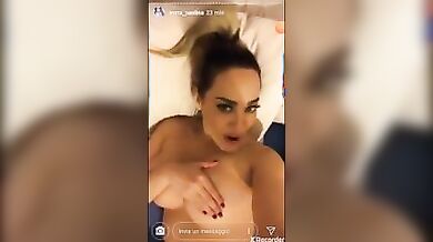 Paola Saulino nuda su Instagram