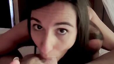 Danika video porno pompino e scopata con sborrata in bocca