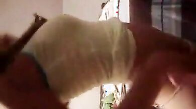 Daniela esce le tette su Telegram