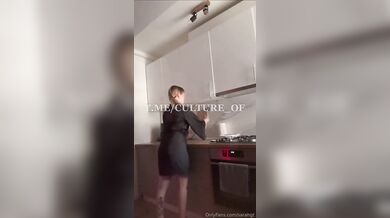 Bravo scopami forte e sborra in faccia alla tua troia OF