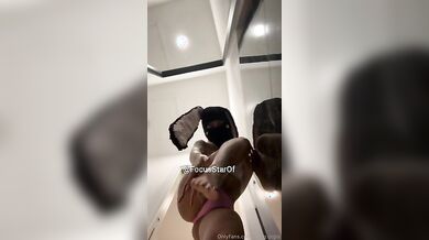 Lady Giorgia piedi of