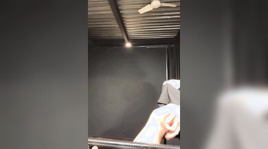 Andrea Delogu ops tette