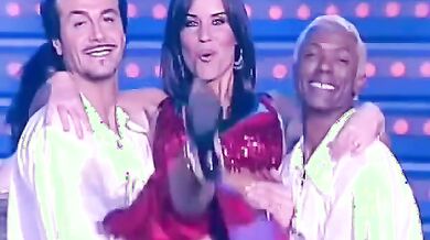 Antonella Mosetti upskirt in televisione