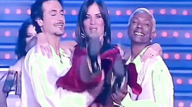 Antonella Mosetti upskirt in televisione