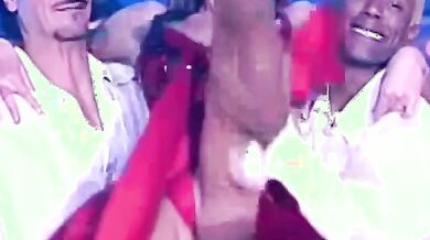 Antonella Mosetti upskirt in televisione