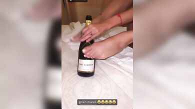 Antonella Mosetti video porno footjob