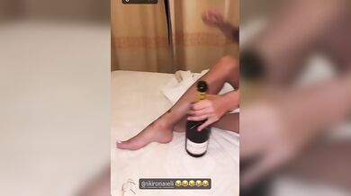 Antonella Mosetti video porno footjob