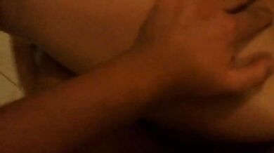 Io vengo dentro di te, aspetta stoppa Scopata coppia italiana fidanzati