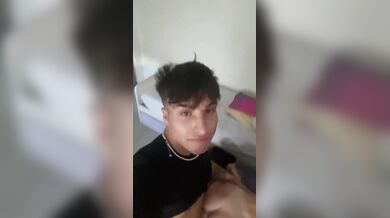 Trio italiano studenti con amica bionda troia