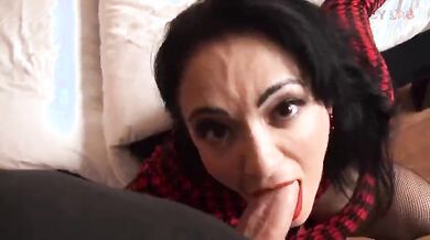 Mary Rider sesso anale in hotel con toyboy