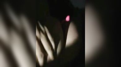 Sta cosi perchè le ho messo il vibratore in culo