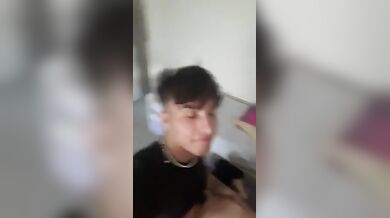 Trio studentessa italiana scopata da 2 fratelli