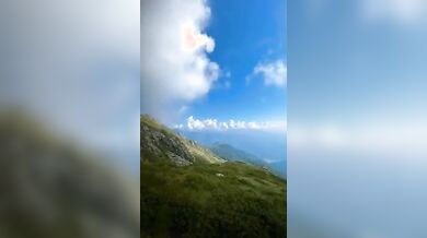 Escursione con la mia ragazza sull'Alpe di Siusi che mi fa un pompino