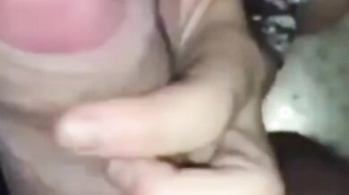 INGOIA TESORO - Fidanzata italiana ditalino e sborrata in bocca