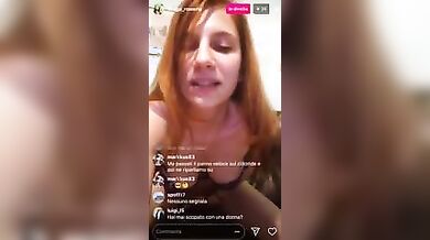Rossa italiana diretta Periscope porno