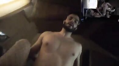 Noemi Blonde porta a porta inculata da cliente