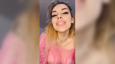 Toxic Mary OF nuove tette siliconate