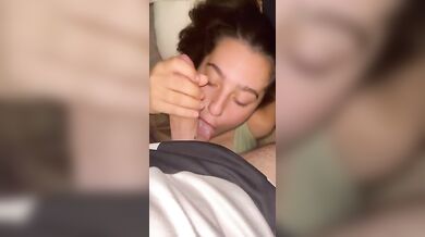 Pompino bella fidanzata italiana