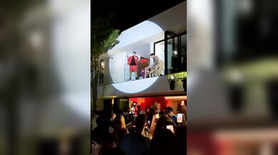 Scopata sul balcone porno virale