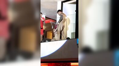 Scopata sul balcone porno virale