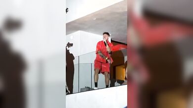 Scopata sul balcone porno virale