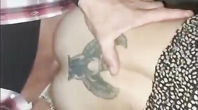 Moglie italiana cuckold dogging con 4 uomini in un parcheggio