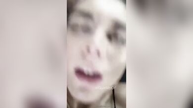 Ambra Bianchini meccanico sexy scopata in officina da cliente of