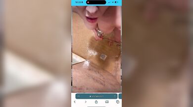 Paola Saulino hot in doccia Of