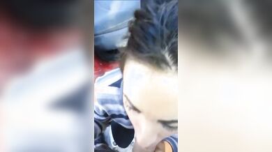 Raccolta fidanzata pompini con sborrata in faccia