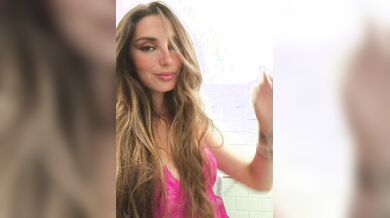 Alessandra Francese coi capezzoli duri come chiodi