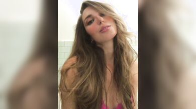 Alessandra Francese coi capezzoli duri come chiodi