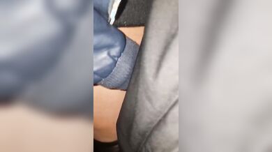 Non ci vede nessuno dai scopiamo