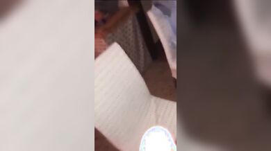 Vuoi che ti sborro la faccia? Si acciamo un  video