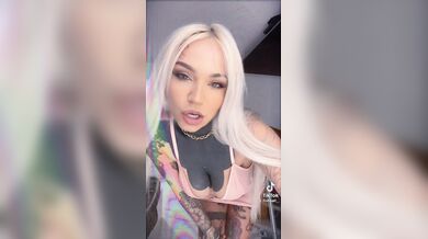 Tu sei una troia io sono una signora