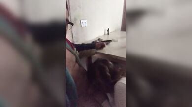 Mi faccio succhiare il cazzo da giovane amica spagnola